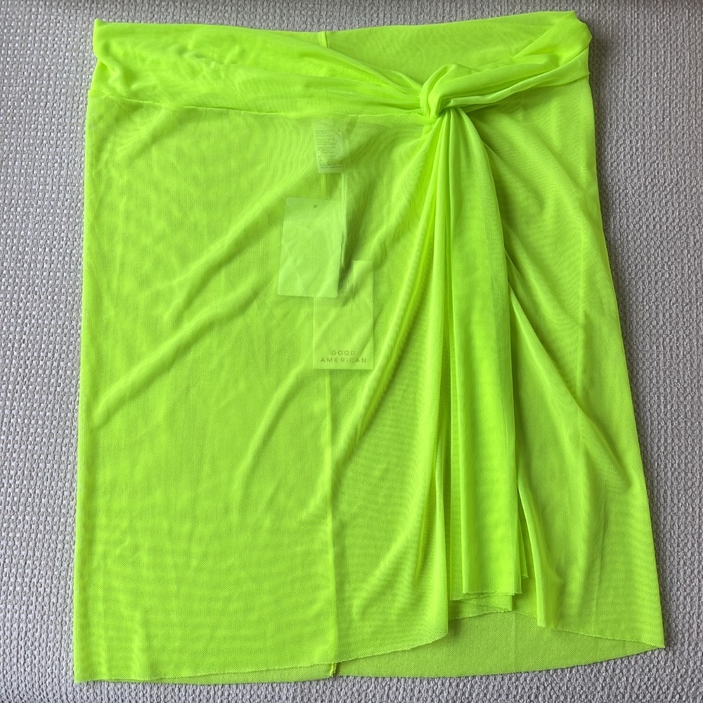 NWT Good American Mesh Swim Sarong